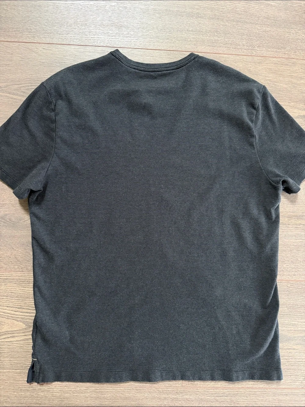 Banana Republic Men's Luxe Touch Tee Gray Crewneck T-Shirt Size Large Casual